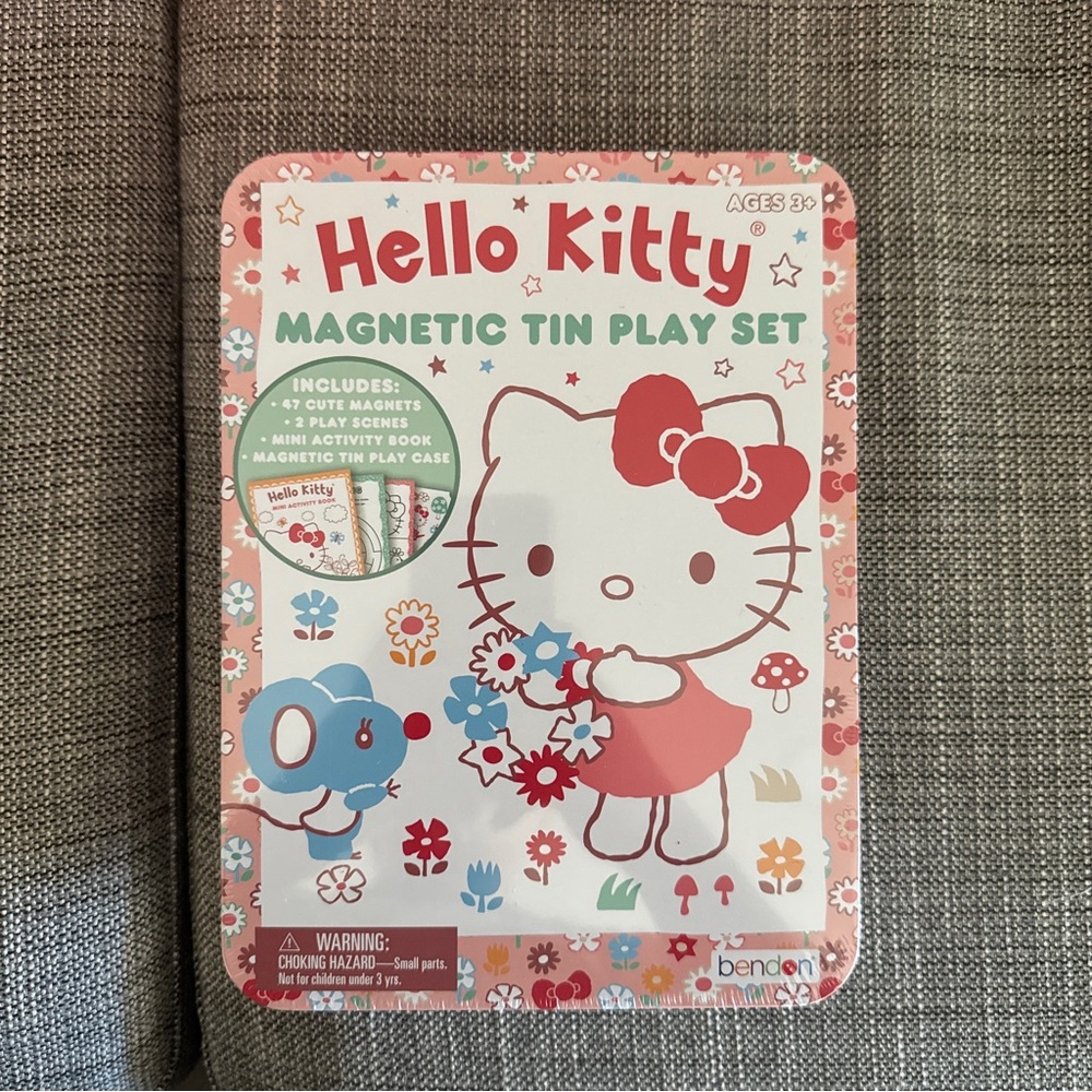 Hello Kitty Magnetic Tin Play Set Travel Activity Sanrio by Bendon